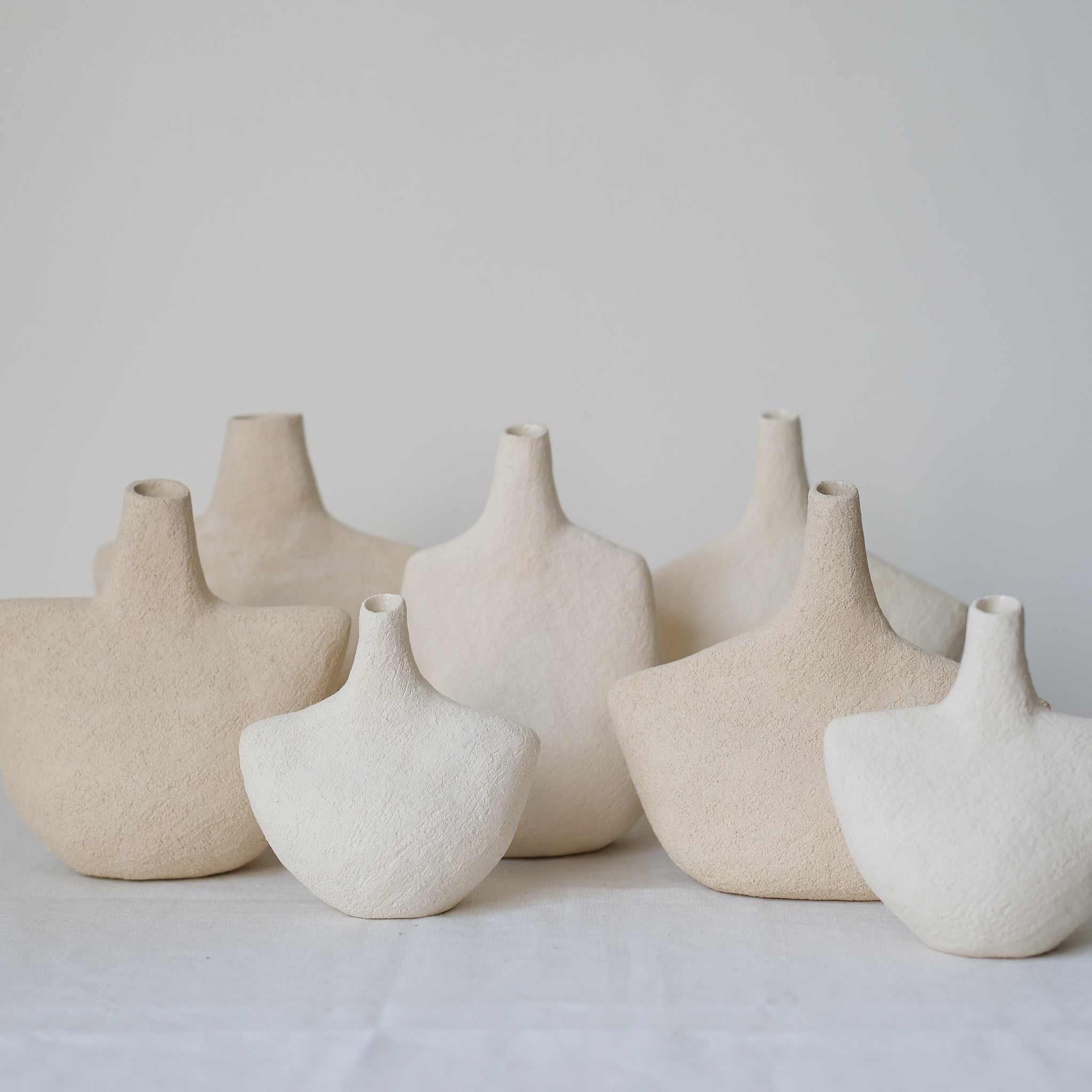 Petit vase Oiseau_08 - Blanc par Stéphanie Petit chez Brutal