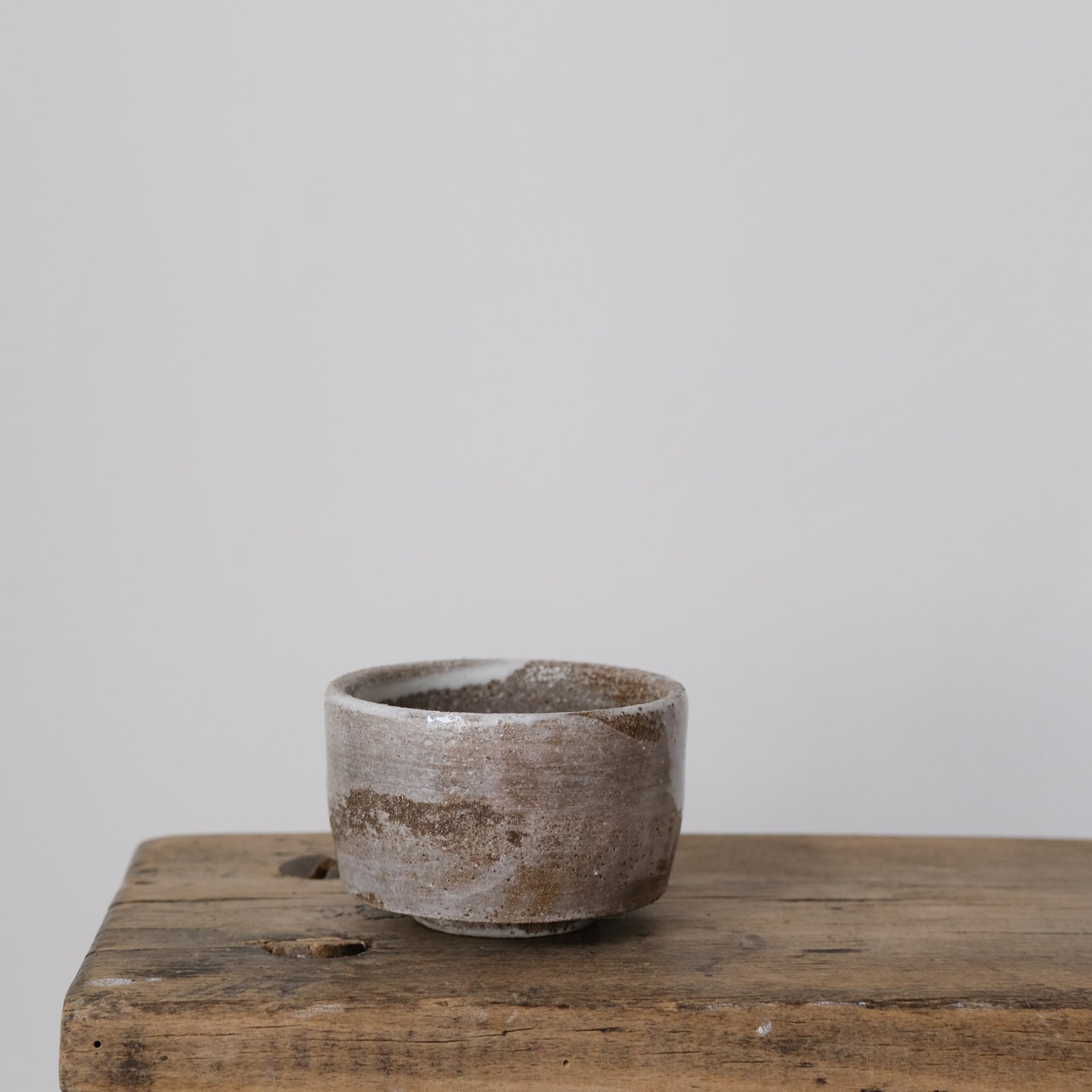Tasse chawan en grès - Marron par Stéphanie Petit chez Brutal