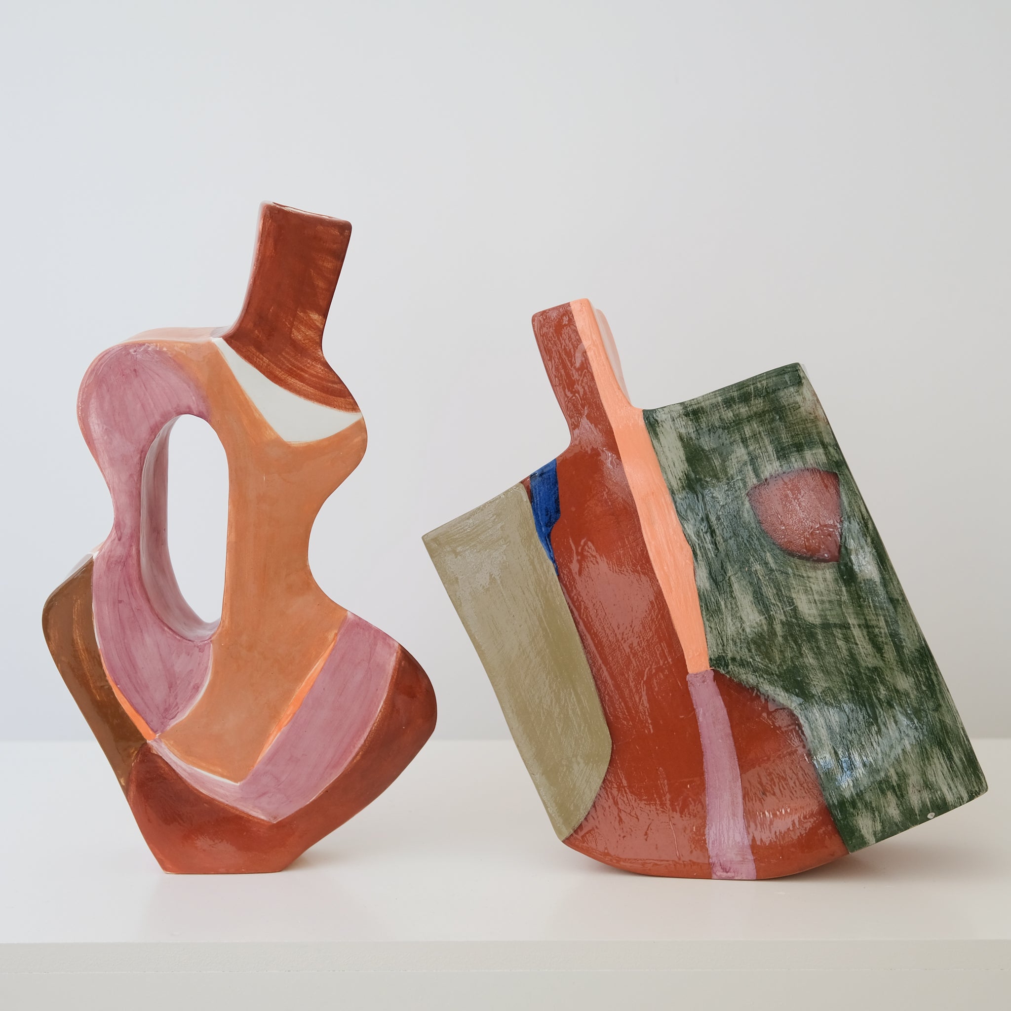 Vase en faïence H 37cm Marrakech par Rosi Mistou pour Brutal Ceramics