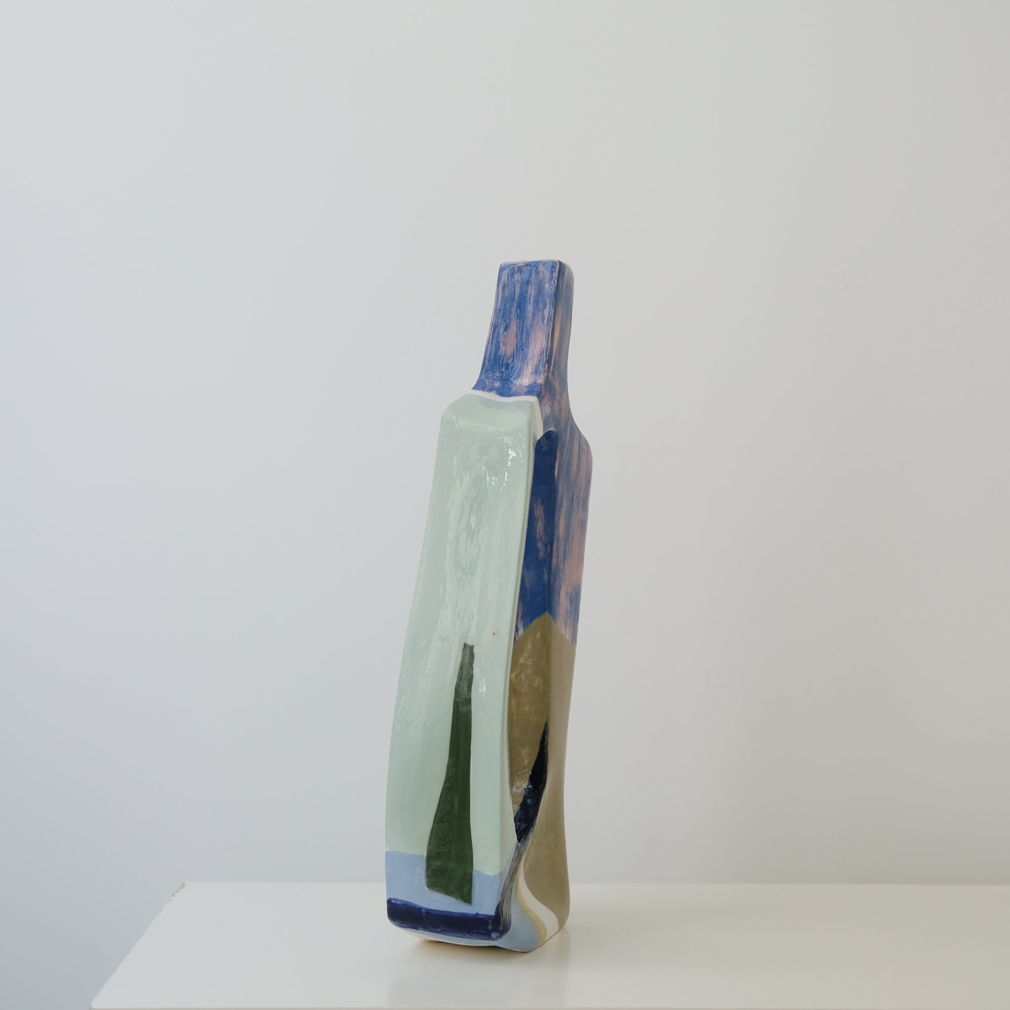 Vase en faïence H 49cm Copenhague par Rosi Mistou pour Brutal Ceramics