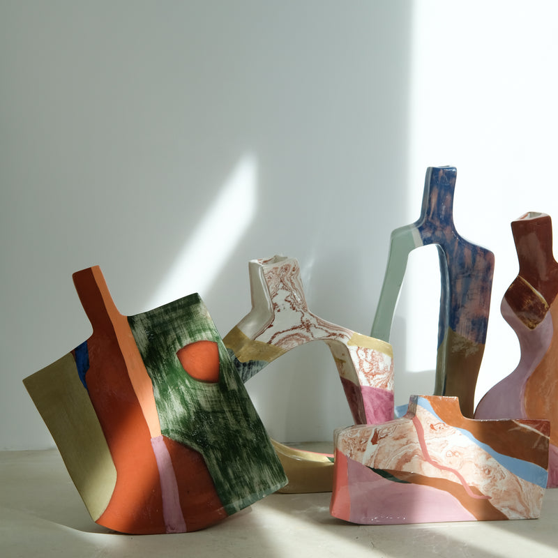Vase en faïence H 35cm Berlin par Rosi Mistou pour Brutal Ceramics