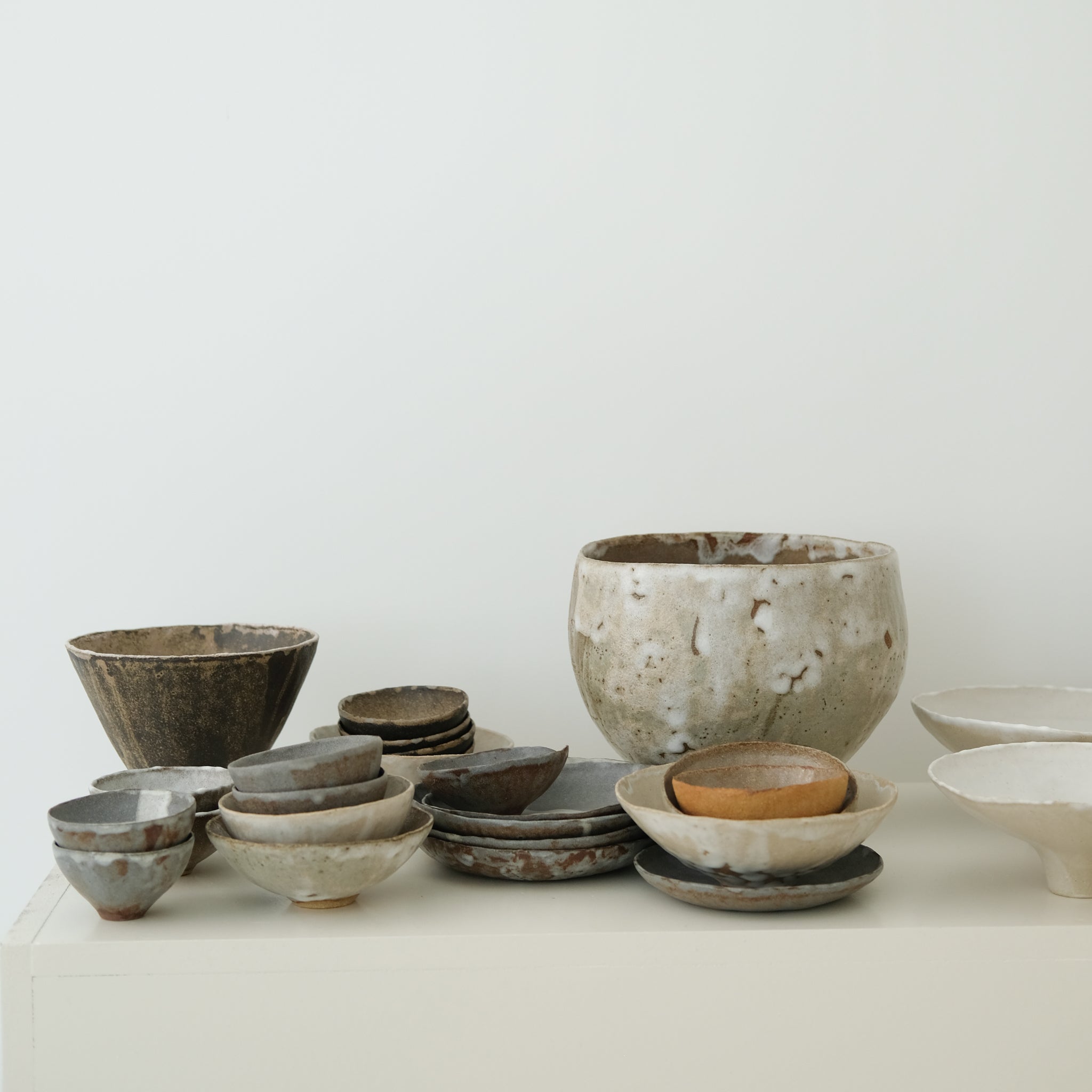 Verseuse en grès rouge D 9cm(j) - gris de Cups cups cups chez Brutal Ceramics