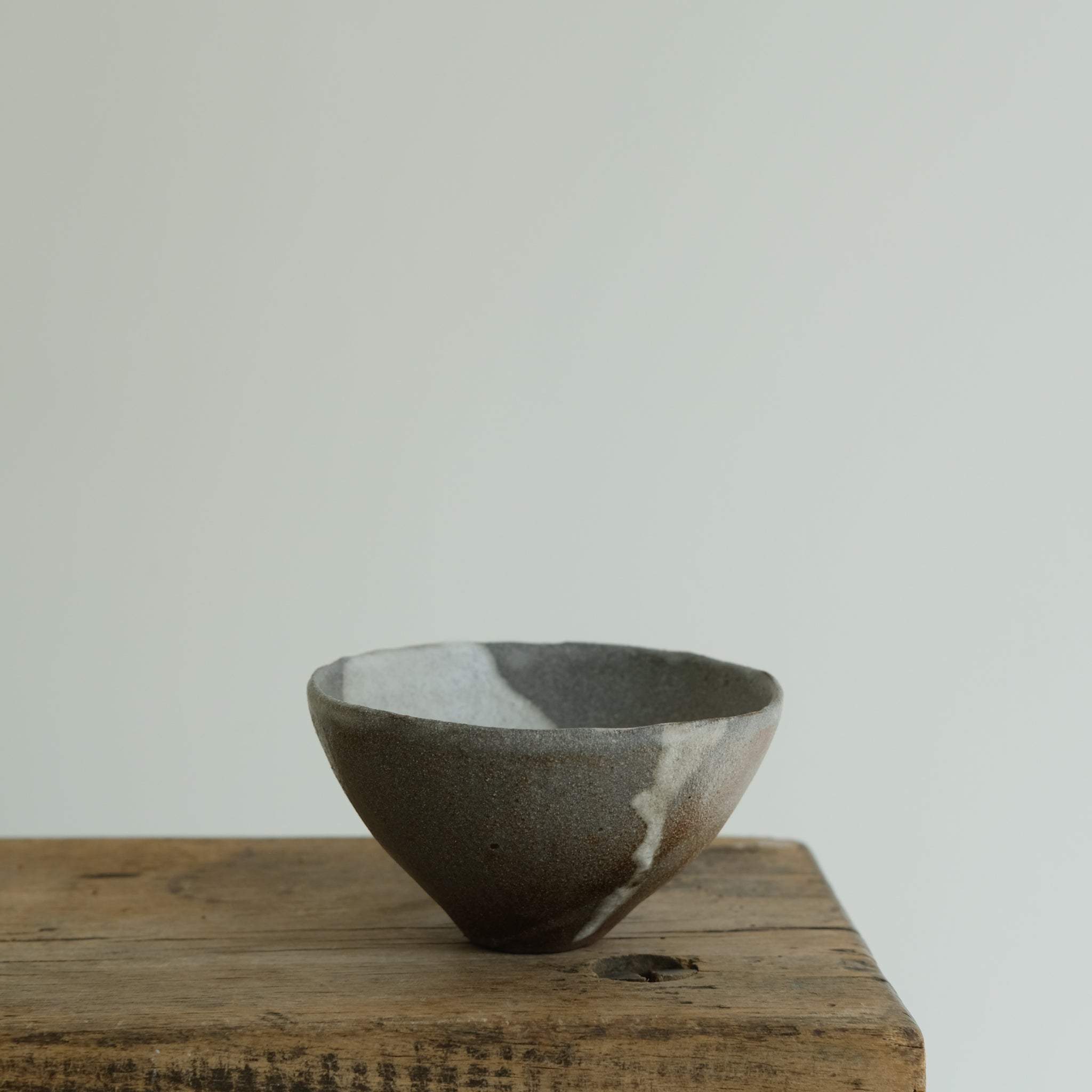 Bol en grès rouge D 9,5cm(n) - gris/bleu de Cups cups cups chez Brutal