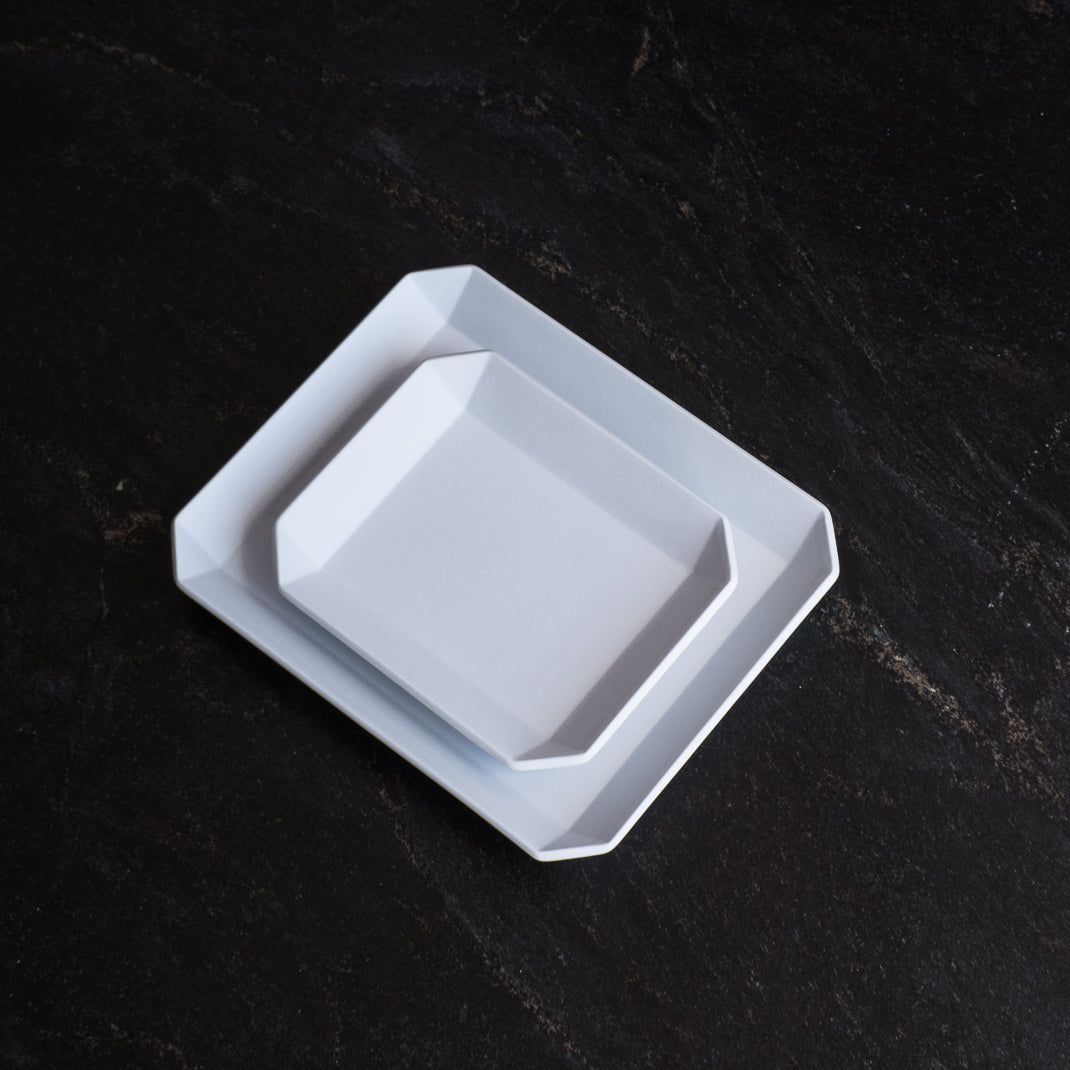 vide poche petit format en porcelaine japonaise