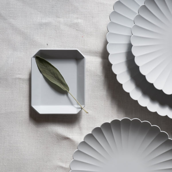 vide poche petit format en porcelaine japonaise