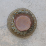 Bol en terre glanée D9,5 cm - Cuivre Kaki mat de Judith Lasry pour Brutal Ceramics