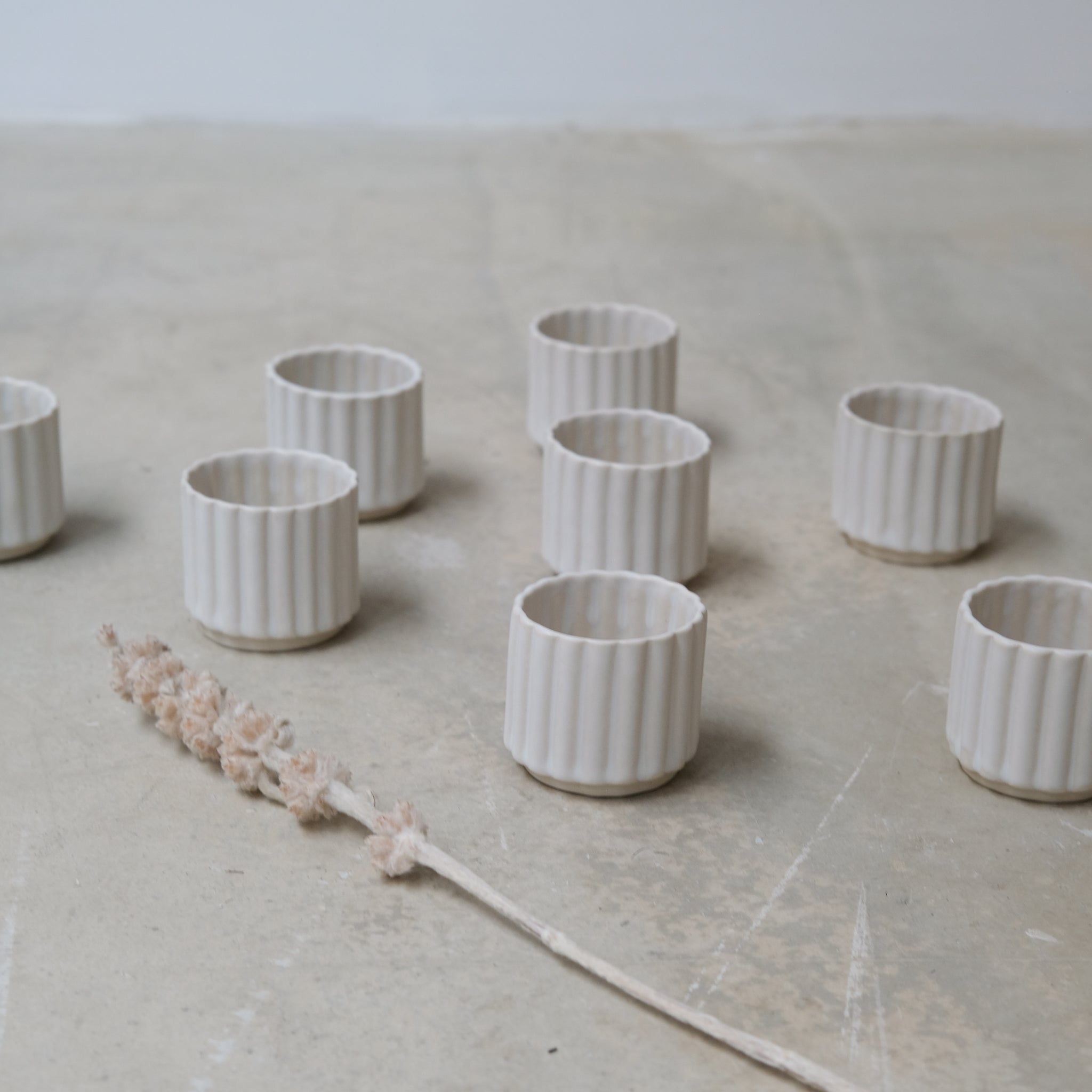 Tasse expresso de la designer d'objet Camille Esnée chez Brutal 