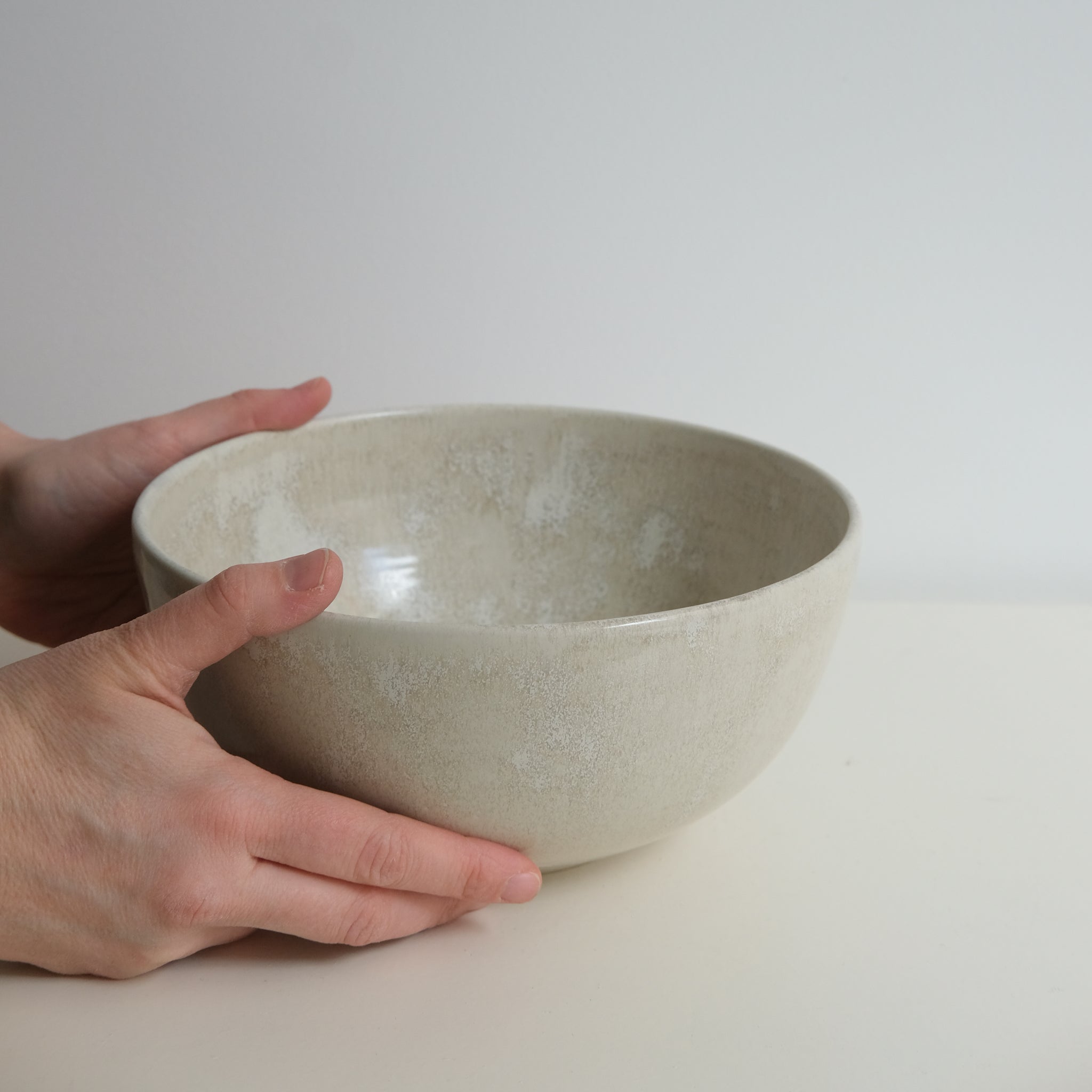 Saladier D 20cm - Blanc givré d'Origine Ceramique chez Brutal Ceramics