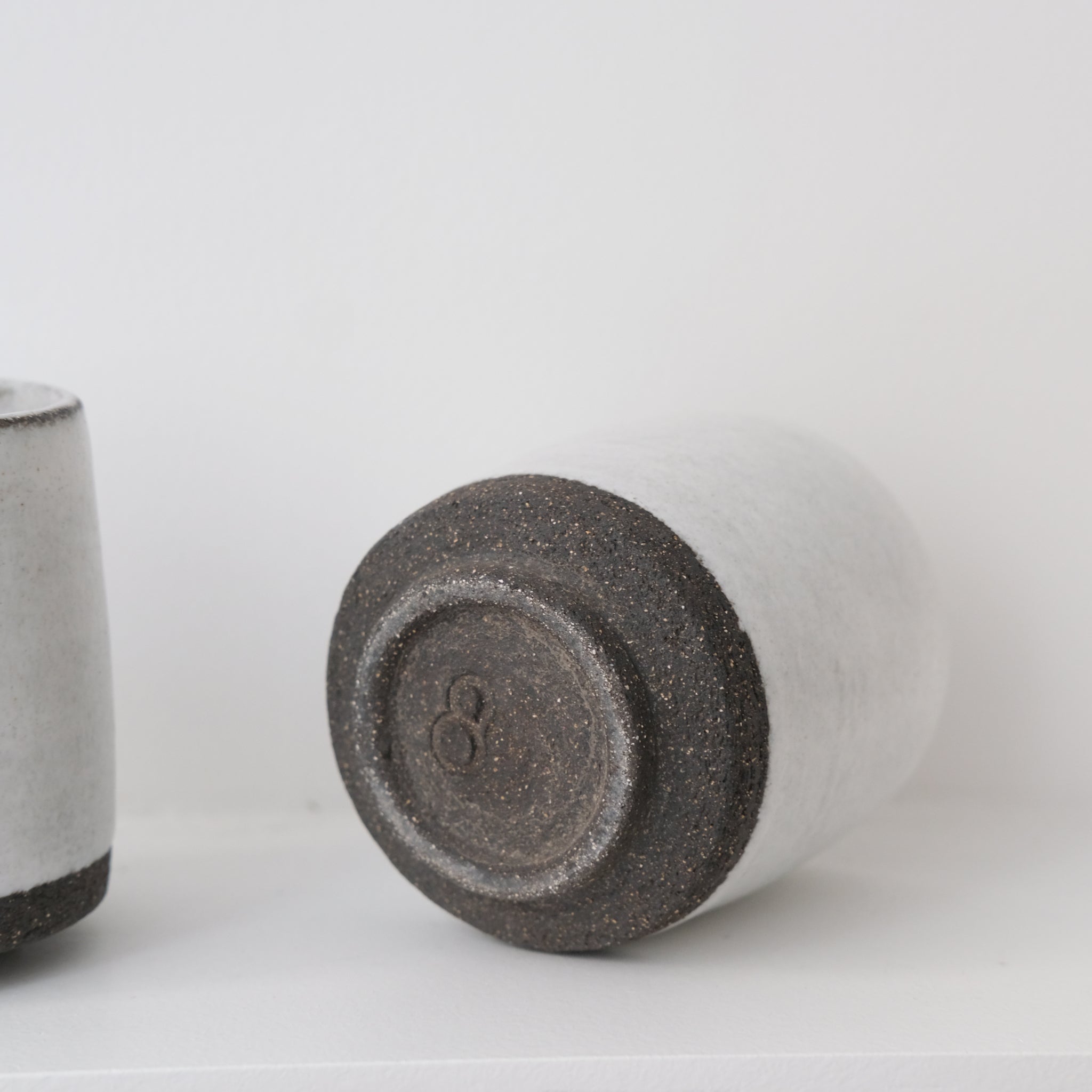 Tasse en grès chamotté  150ml - Blanc de PepperClay chez Brutal Ceramics