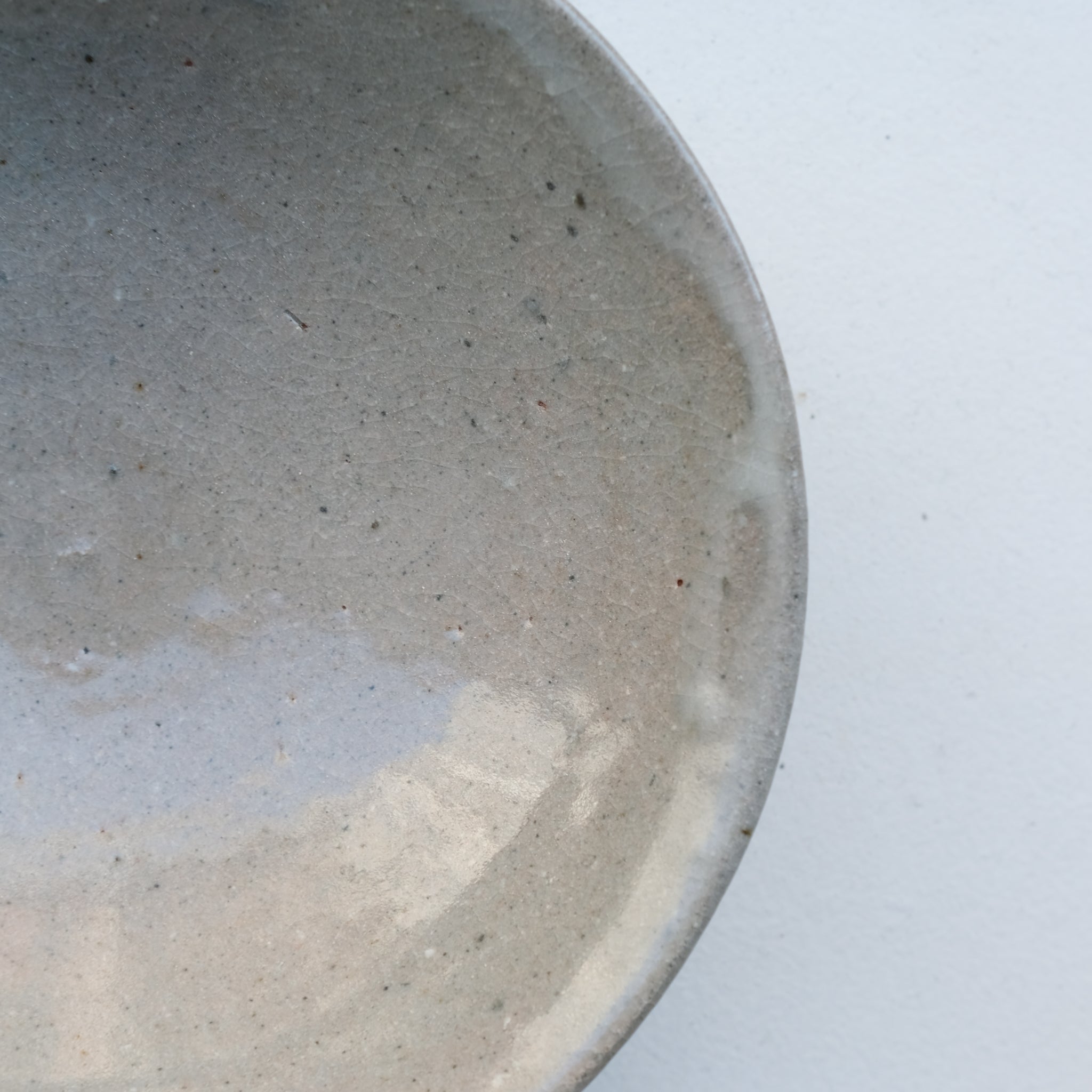 Bol en grès D18cm de Dai Shikai chez Brutal Ceramics