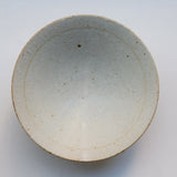 Bol en grès D 16,5cm - blanc kohiki de Yamato Kobayashi chez Brutal Ceramics