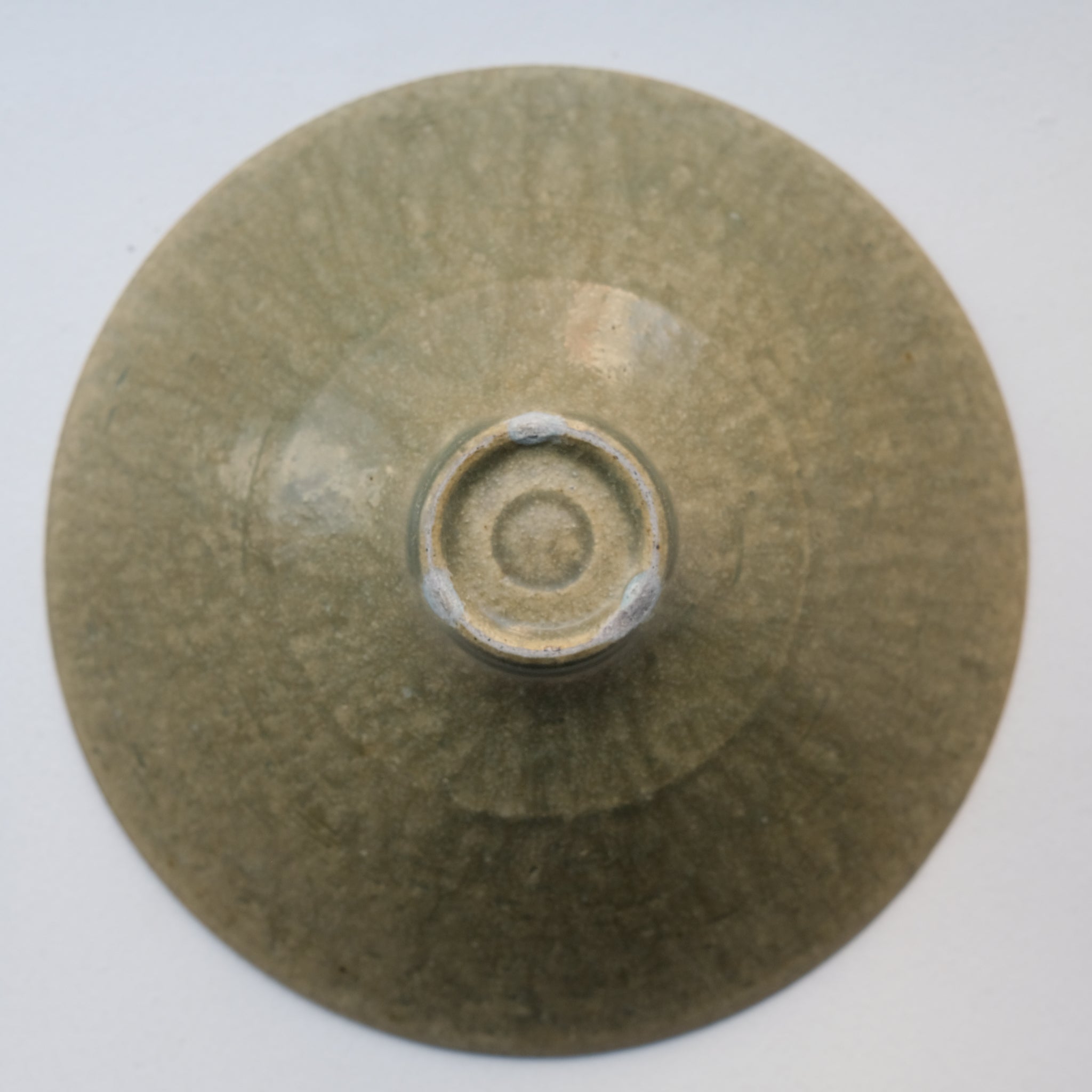 Bol en grès D 19,5cm - vert de Yamato Kobayashi chez Brutal Ceramics