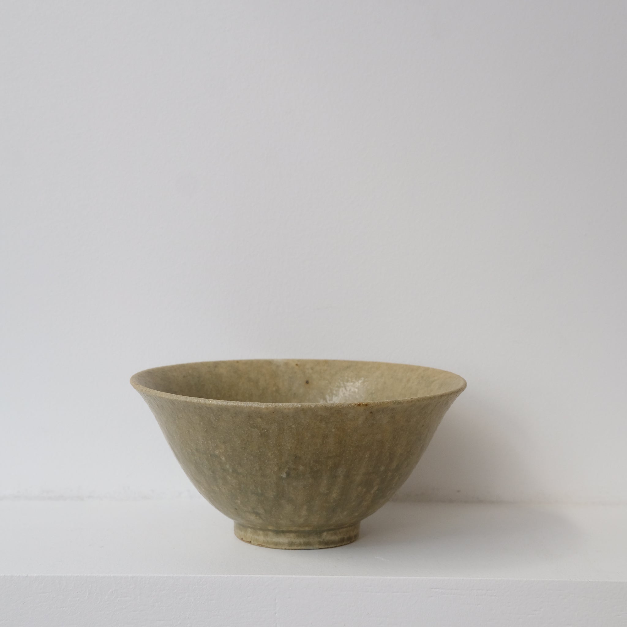 Bol en grès D 13cm - vert de Yamato Kobayashi chez Brutal Ceramics