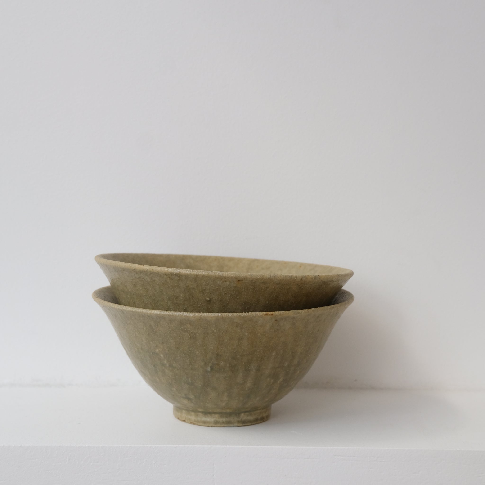 Bol en grès D 13cm - vert de Yamato Kobayashi chez Brutal Ceramics