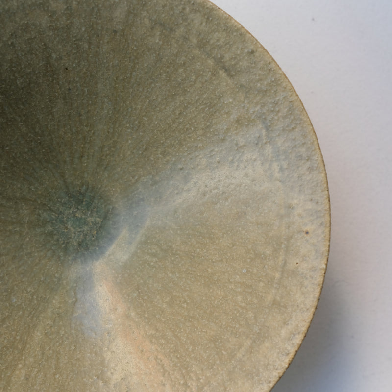 Bol en grès D 16,5cm - vert de Yamato Kobayashi chez Brutal Ceramics