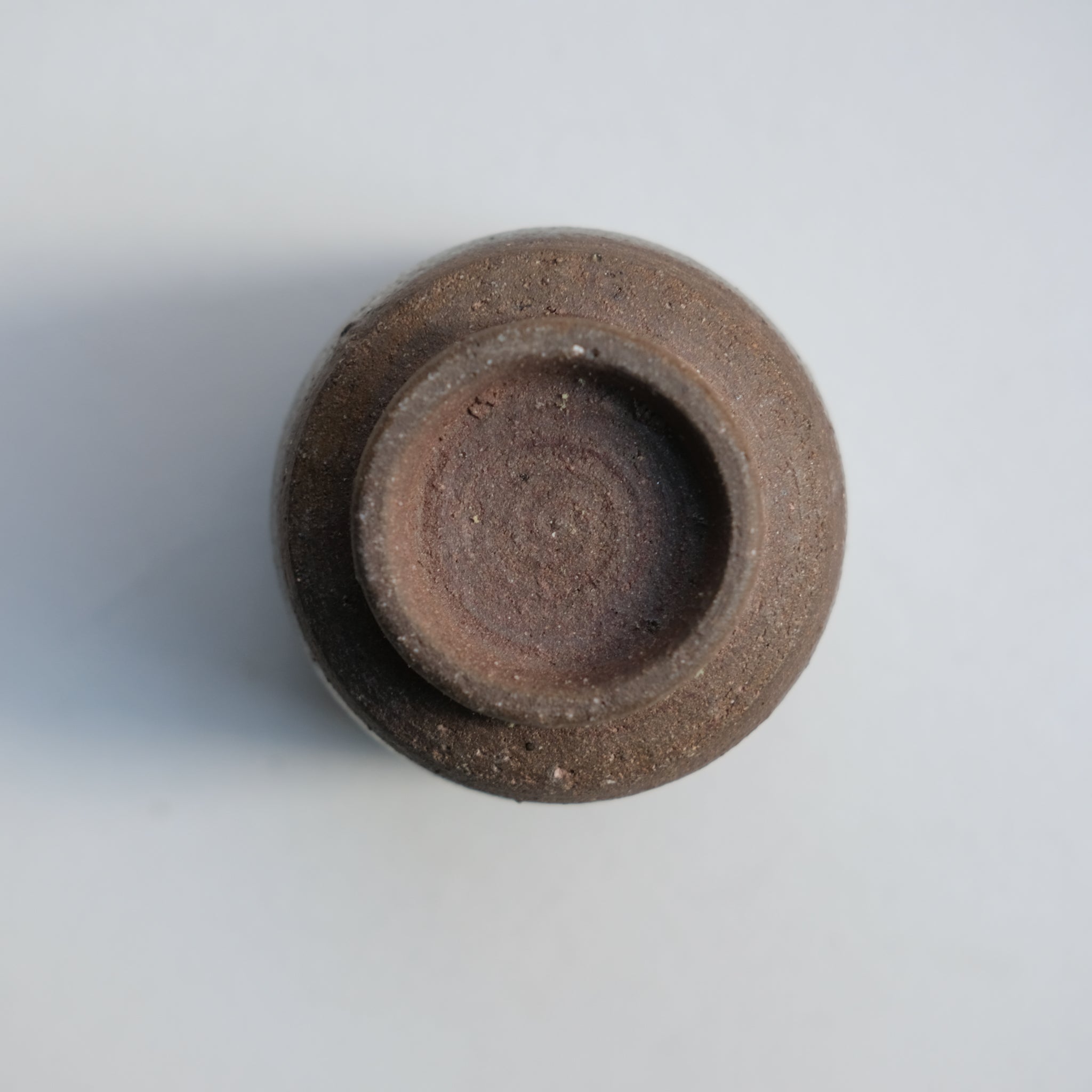 Tasse en grès 130ml - Gris mat d'Atelier Mage chez Brutal Ceramics