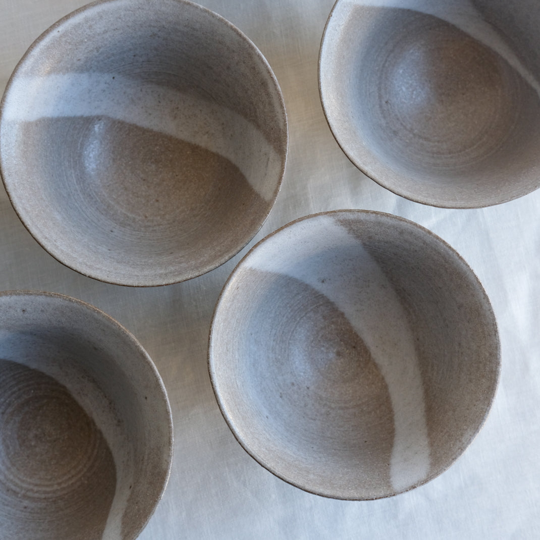 Bol en grès de l'Atelier Setsuko chez Brutal Ceramics