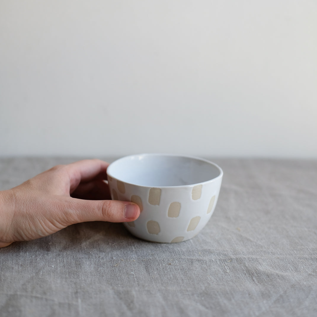 Bol Waxy réalisé par la céramiste Camille Esnée chez Brutal Ceramics