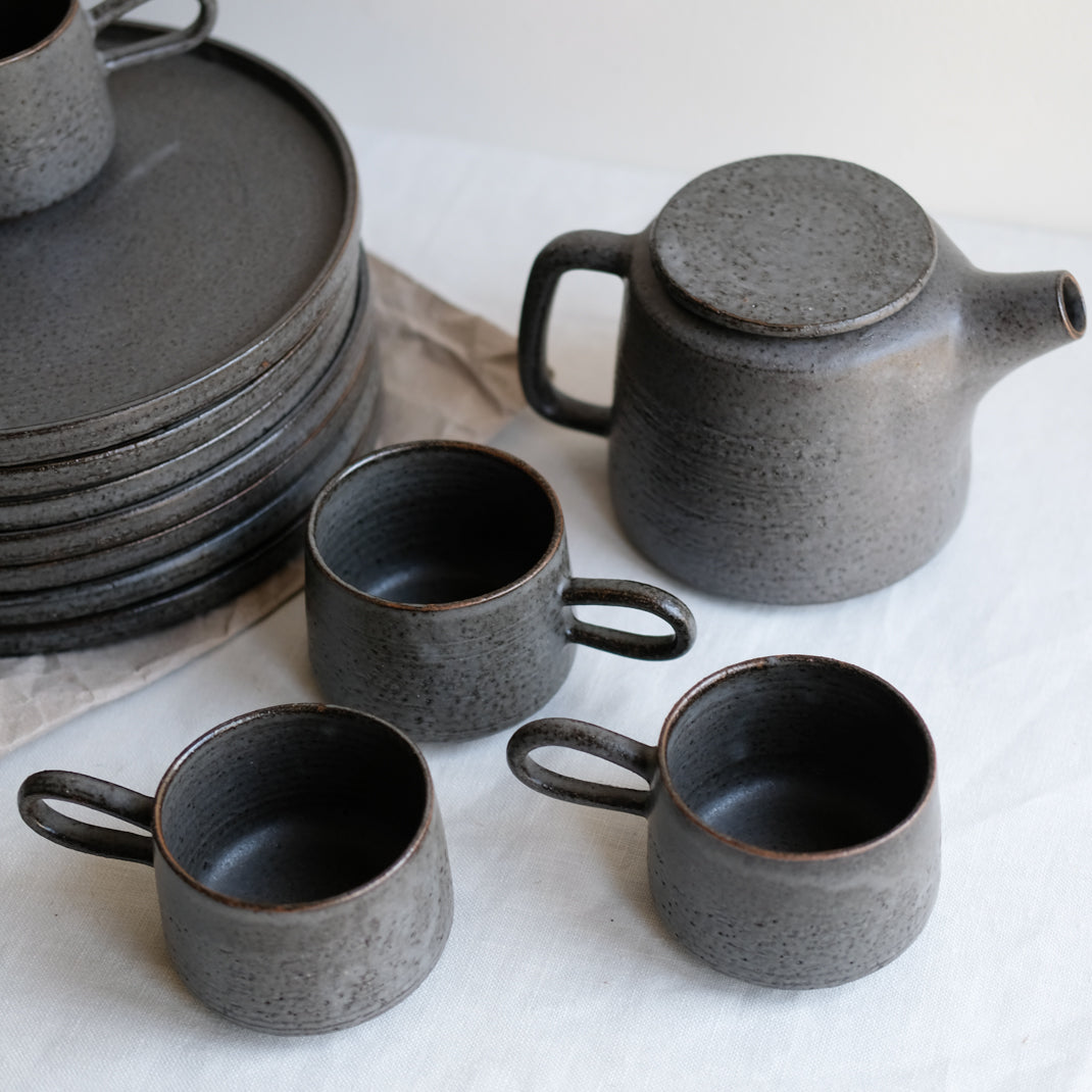 Tasse en grès 200ml - gris foncé