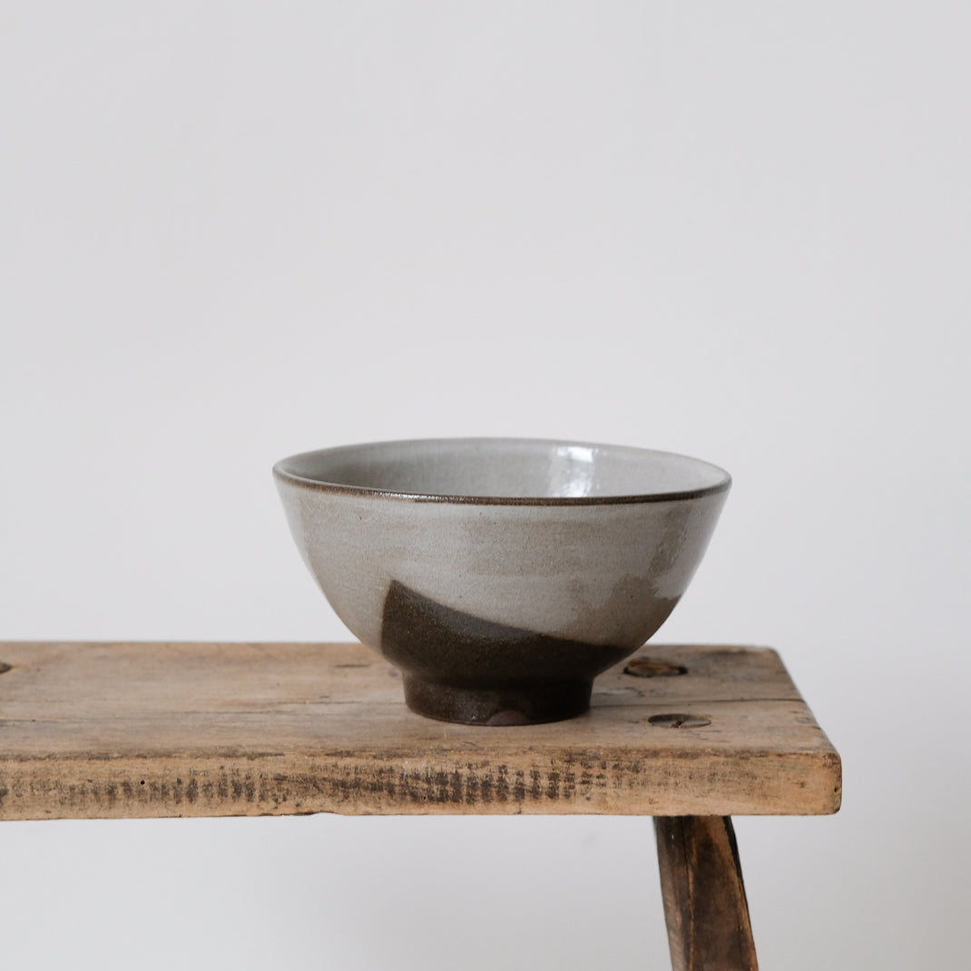 Bol réalisé à la main par Dauphine Scalbert chez Brutal Ceramics