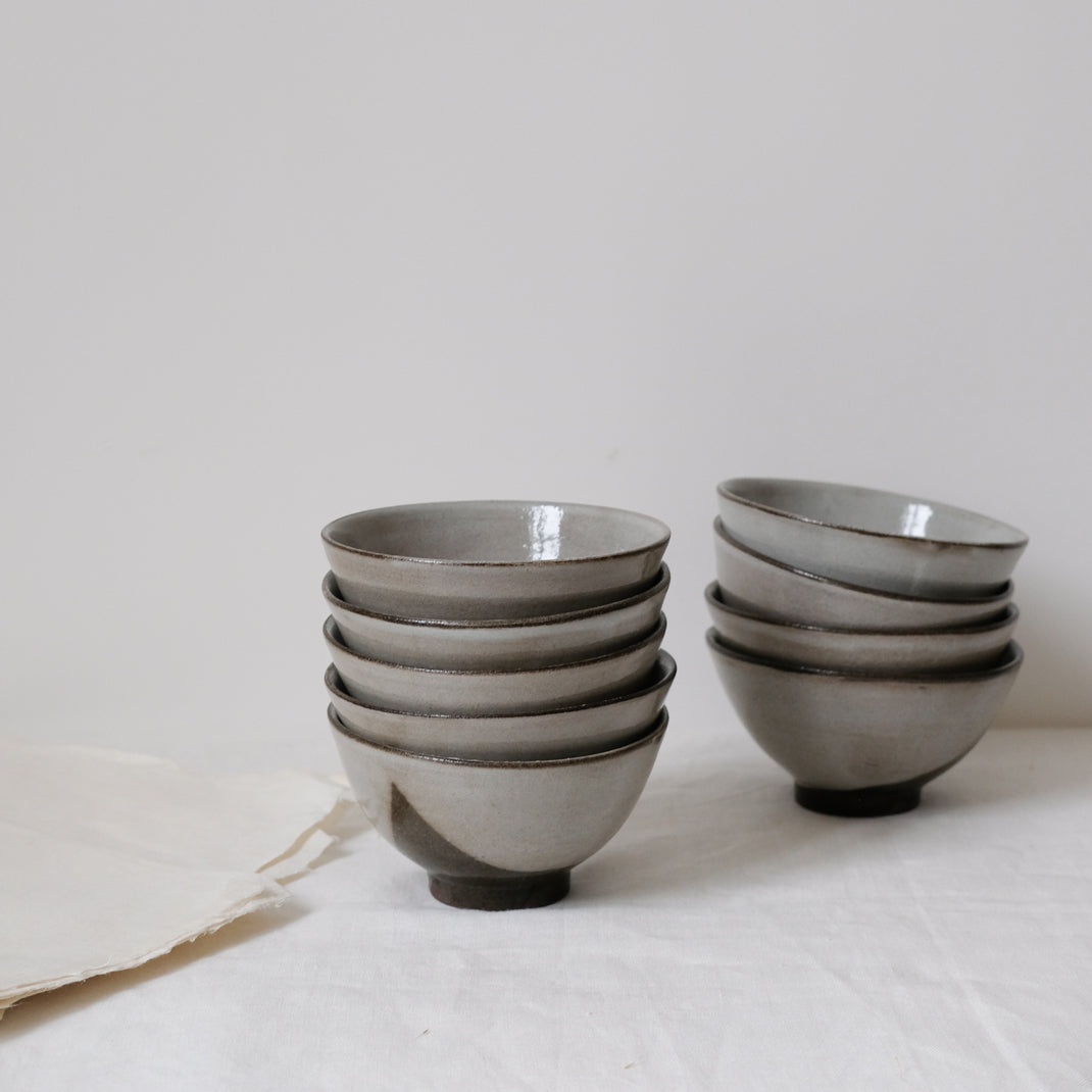 Bol réalisé à la main par Dauphine Scalbert chez Brutal Ceramics