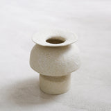 Vase en grès blanc "Psycter"Beige de Canoa Lab chez Brutal Ceramics