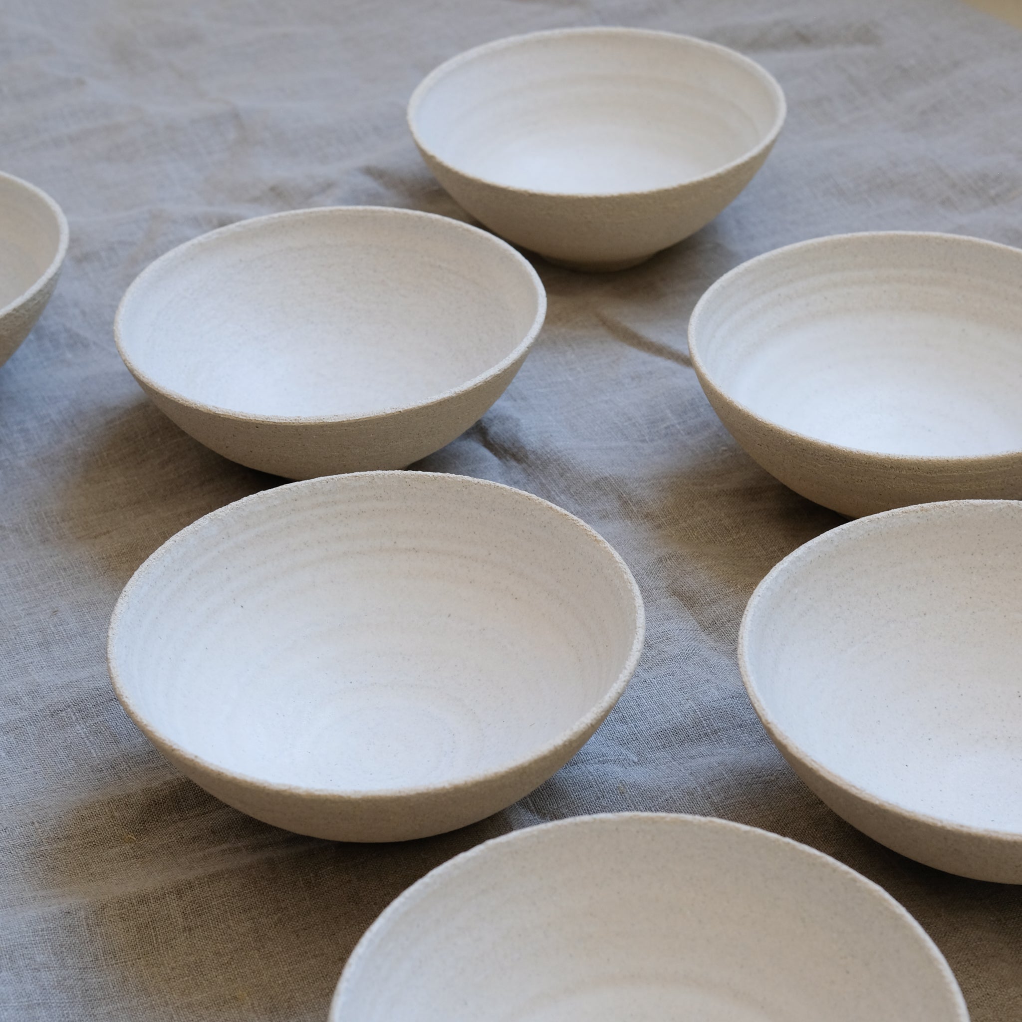 Bol en grès par Pauline Boisaubert chez Brutal Ceramics