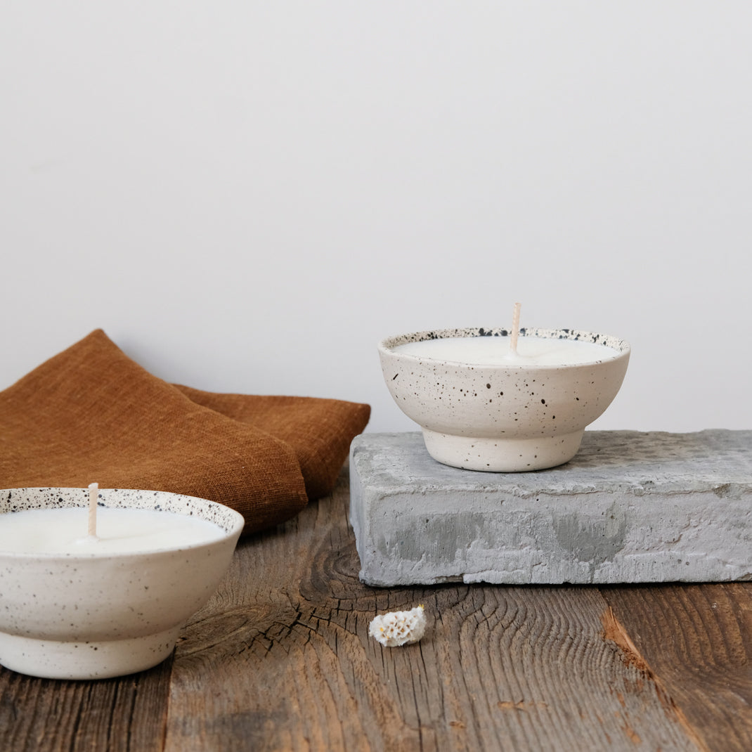Bougie Ocha faite à la main par Camille Esnée pour Brutal Ceramics