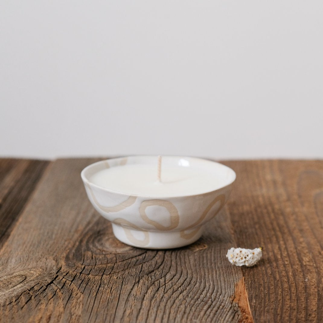 Bougie Ocha en exclu pour Brutal Ceramics faite à la main par Camille Esnée 