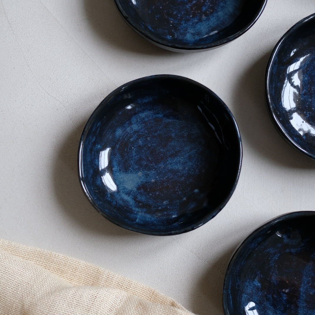 Assiette creuse d'Haeghen chez Brutal Ceramics