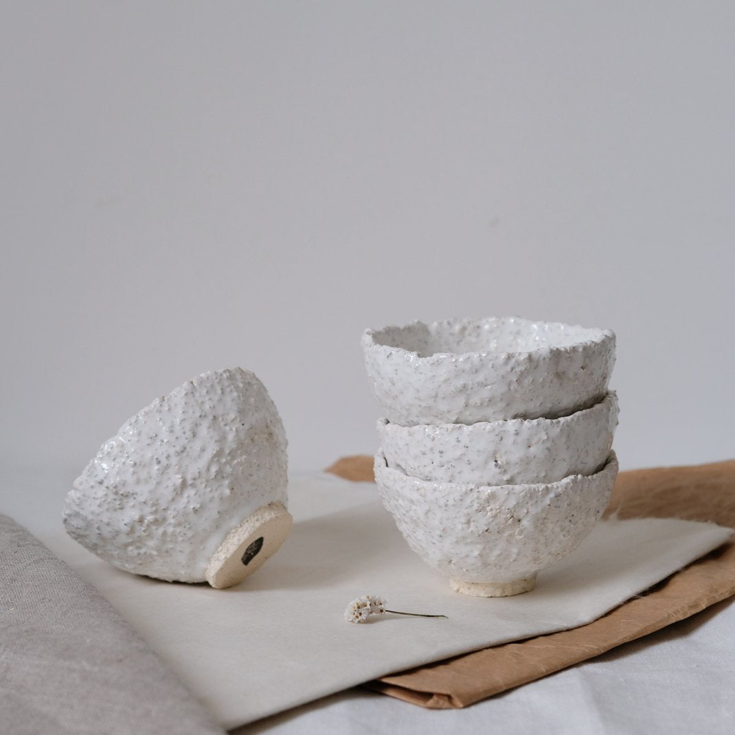 Bol en grès chamotté par Mathilde Martin chez Brutal Ceramics