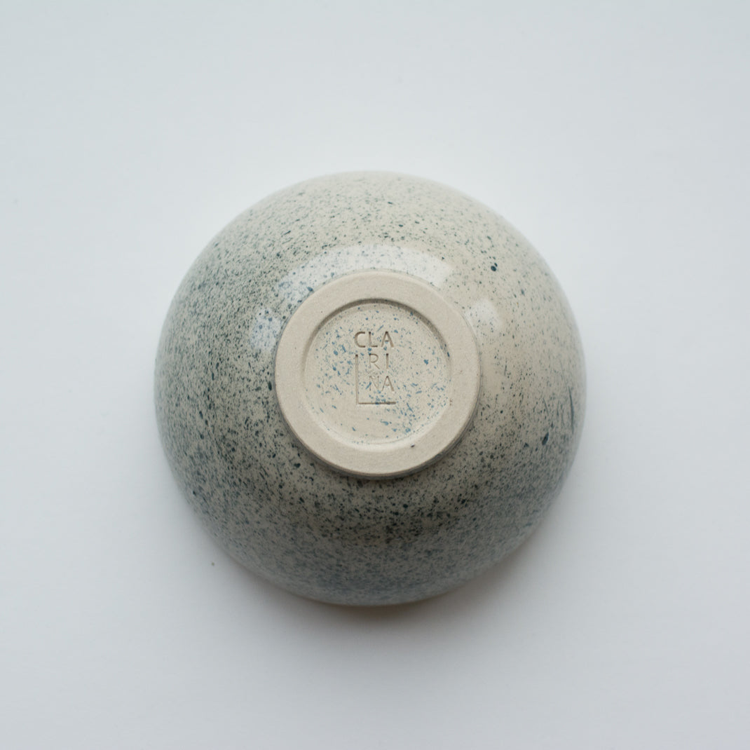 Bol supernova en grès fait à la main par Clarina Ceramics, céramiste à Paris