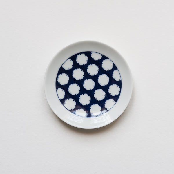 Petite assiette "neige"du fabricant japonais Kihara chez Brutal  Ceramics
