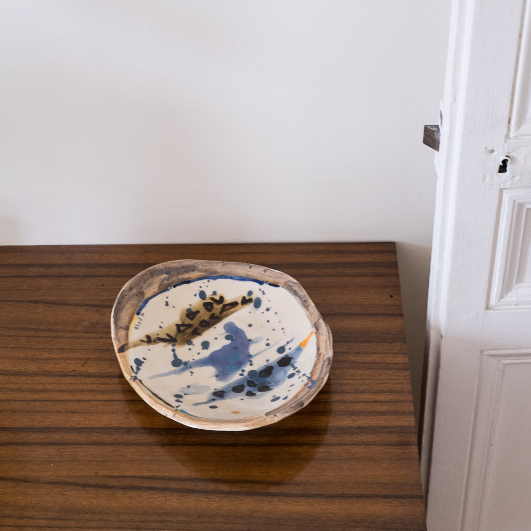 Assiette grand format, pièce unique du potier japonais Shun Kadohashi pour Brutal Ceramics
