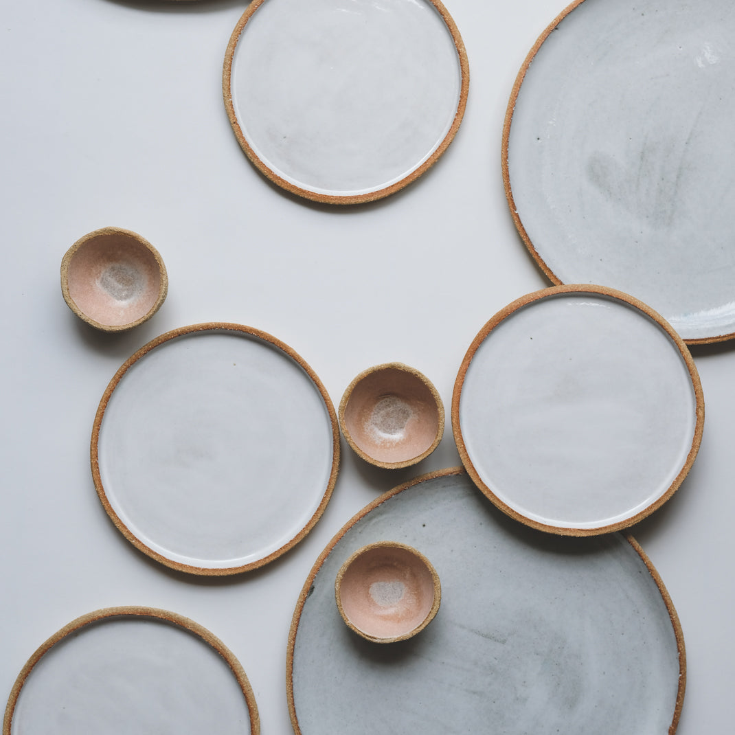 Assiette à dessert de l'Atelier M. chez Brutal Ceramics