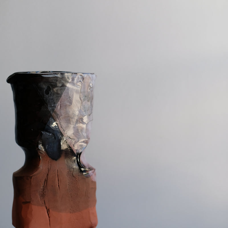 Vase Kume_16 d'Emmanuelle Roule chez Brutal Ceramics
