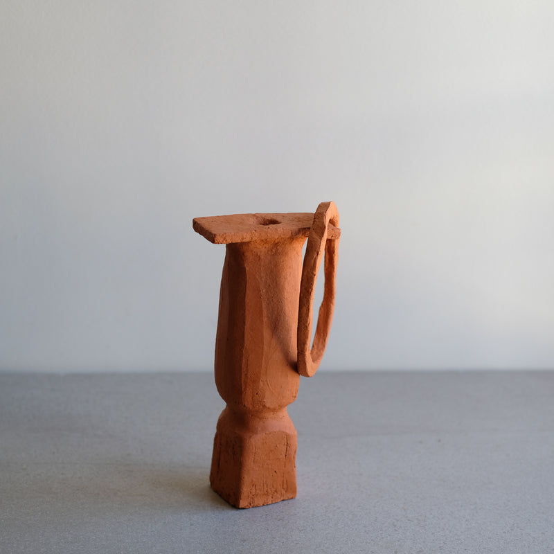 Vase Nando_01 d'Emmanuelle Roule chez Brutal Ceramics